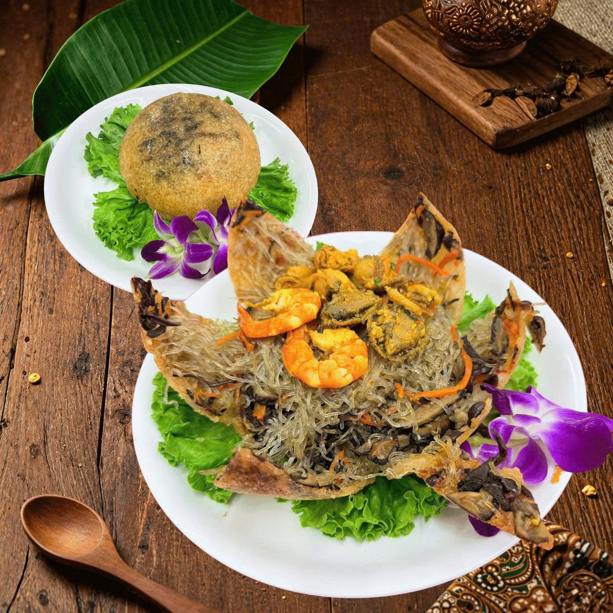 Gà Ôm Hải Sản Không Lối Thoát